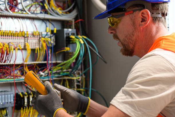Best Affordable Emergency Electrician  in Commercial Point, OH